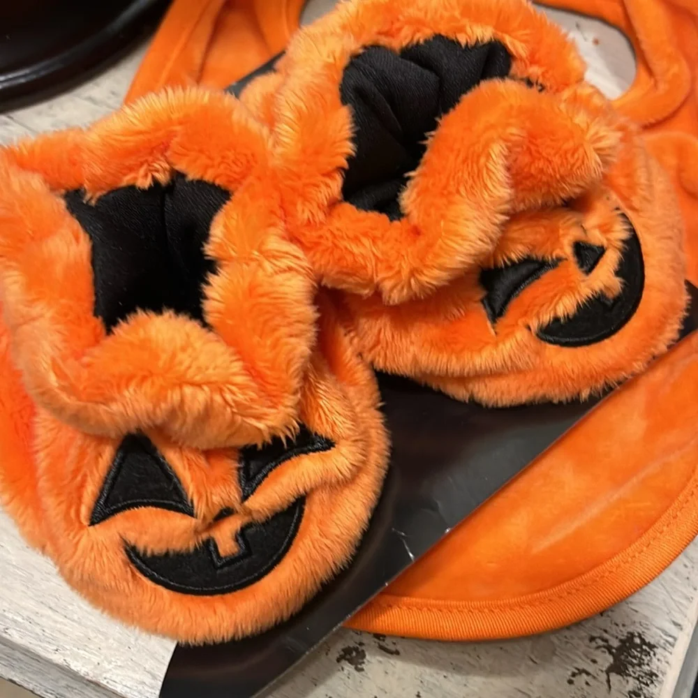 BIB AND BOOTIES Pumpkin Jack o Lantern.